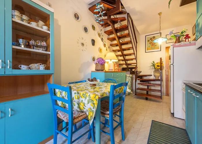 Lelu' Вилласимиус